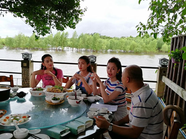 1561365268124396.jpg 2.jpg