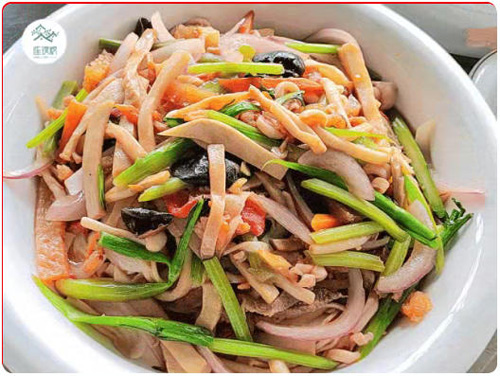 1764122094695679.jpg 23.jpg